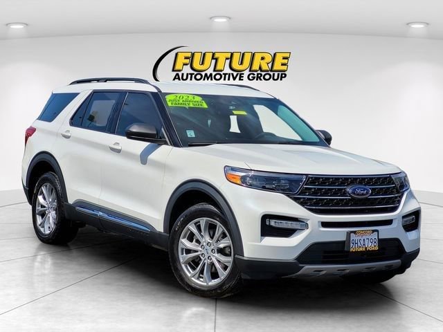 Certified 2023 Ford Explorer XLT w/ Equipment Group 202A
