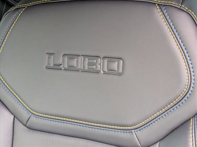 Certified 2025 Ford Maverick Lobo AWD/4WD image 18
