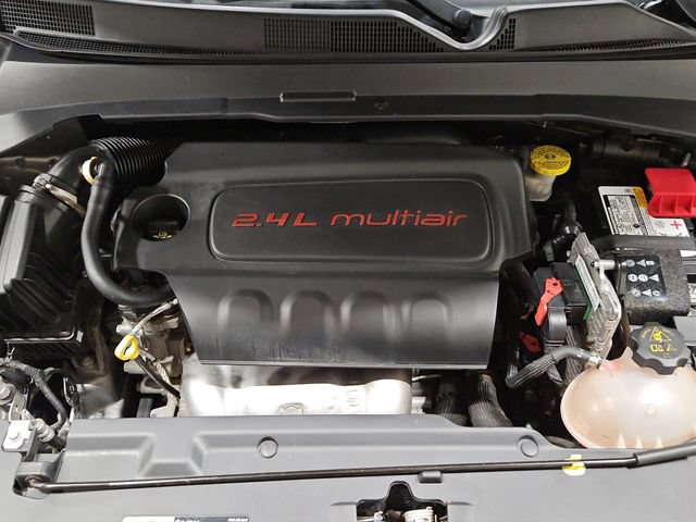 Used 2022 Jeep Compass Latitude AWD/4WD image 27