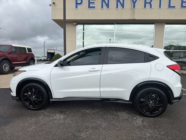 Used 2022 Honda HR-V Sport image 8