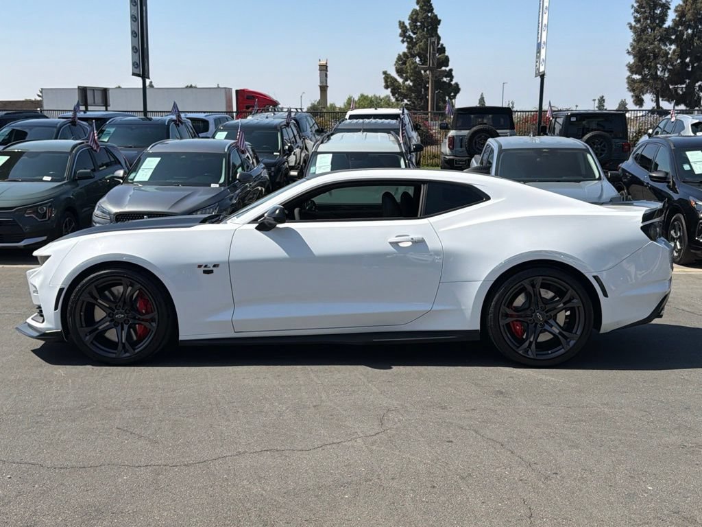 Used 2022 Chevrolet Camaro SS RWD image 7