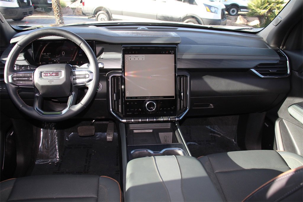 Used 2024 GMC Acadia AT4 w/ Luxury Package image 19