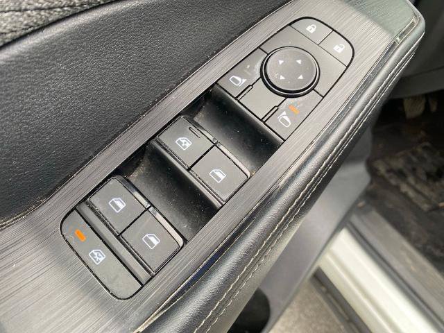 Used 2023 Nissan Rogue SV AWD/4WD image 13