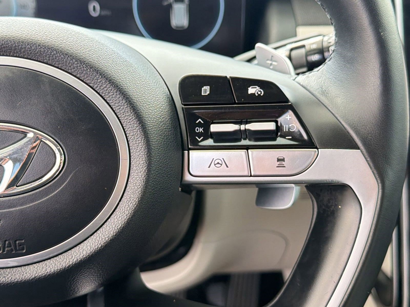 Used 2022 Hyundai Tucson Limited image 24