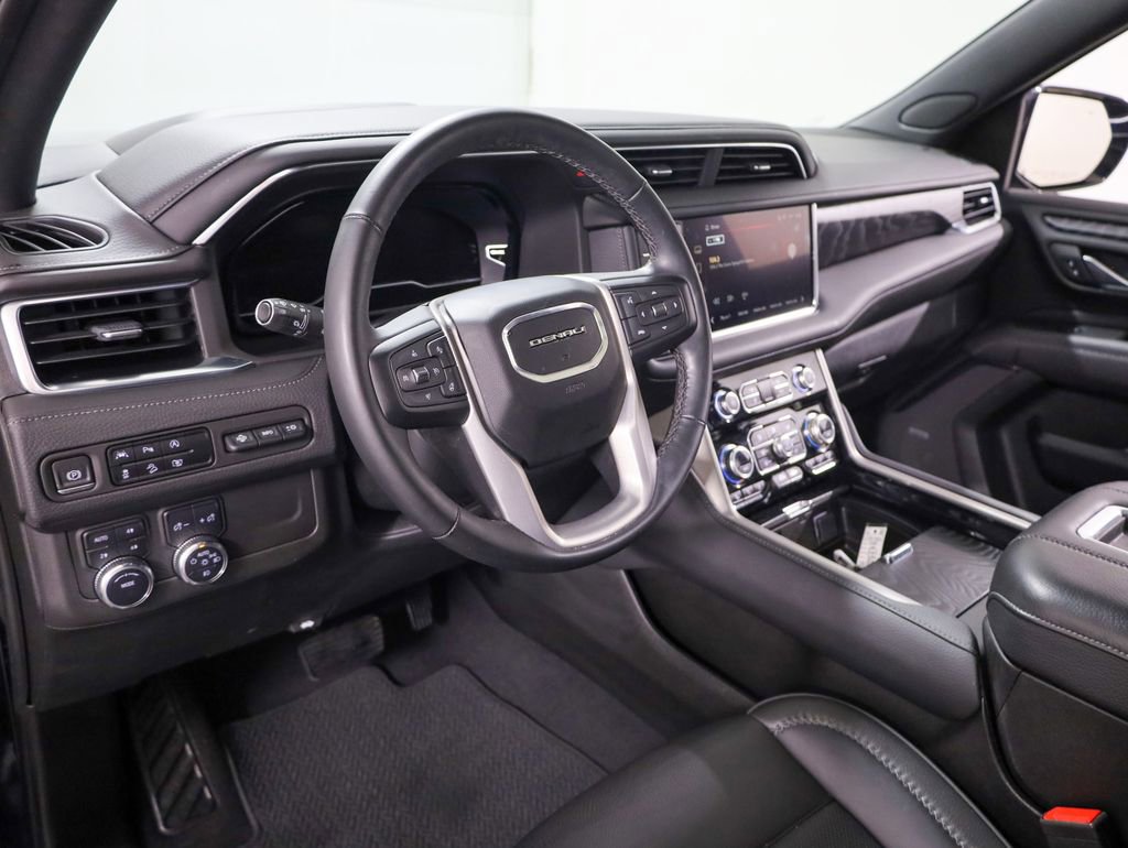 Used 2023 GMC Yukon Denali image 25