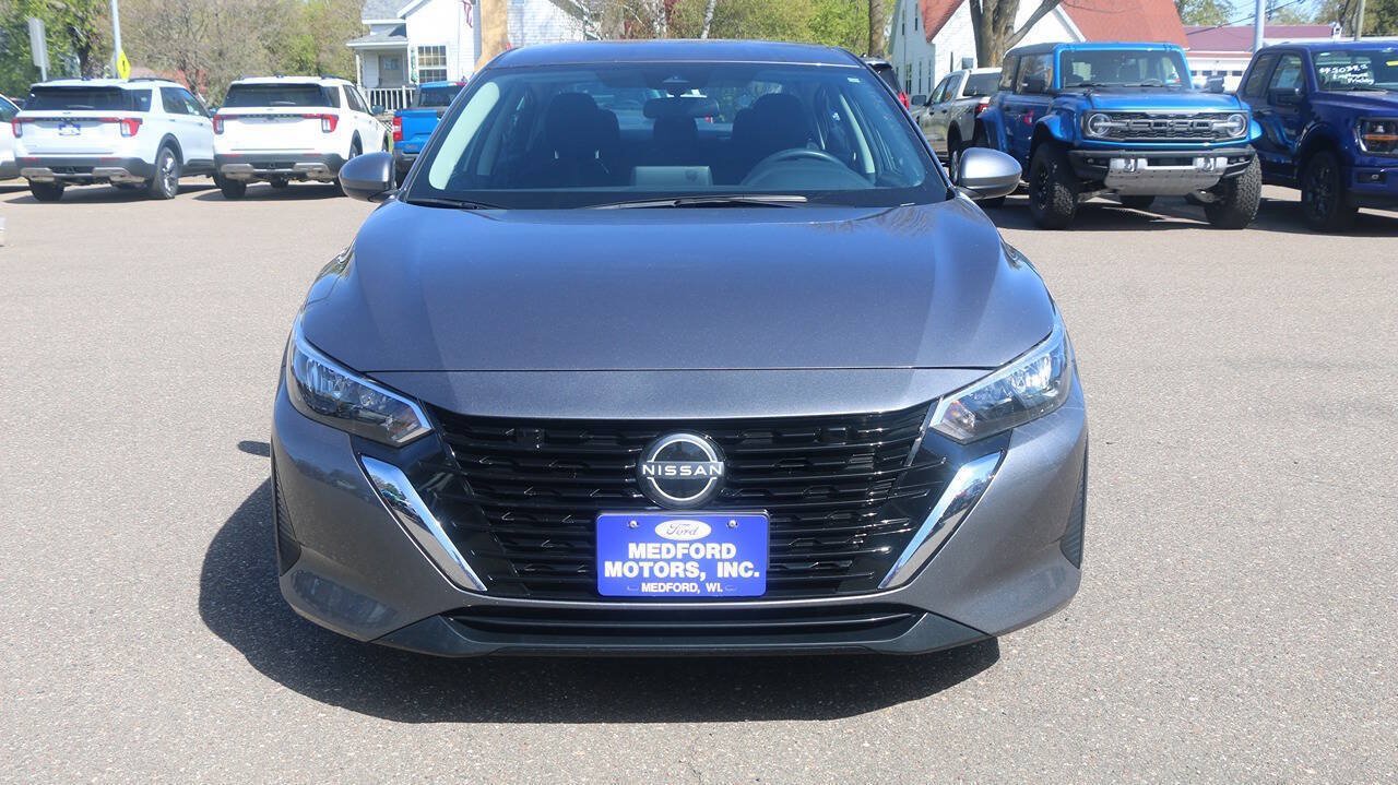Used 2024 Nissan Sentra SV FWD image 9