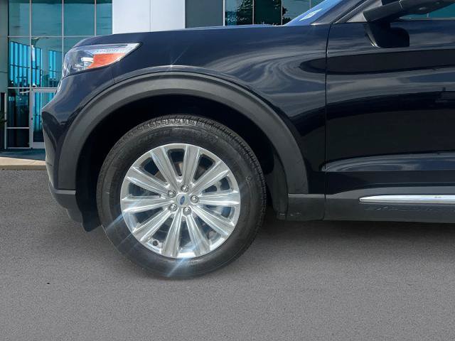 Certified 2023 Ford Explorer Limited w/ Limited Technology Package AWD/4WD image 9