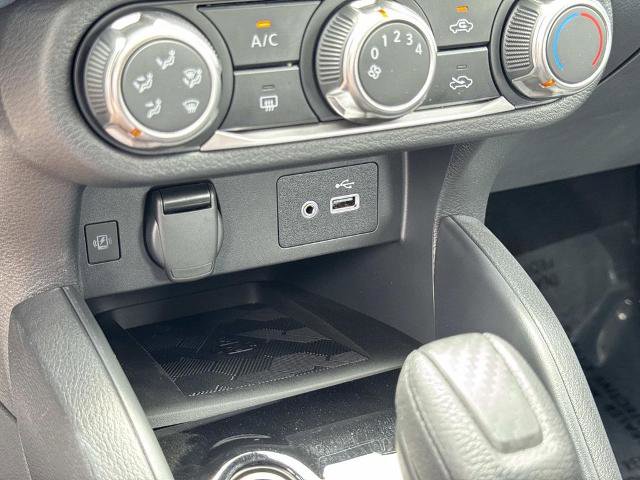 Used 2025 Nissan Versa SV w/ Trunk Package FWD image 28
