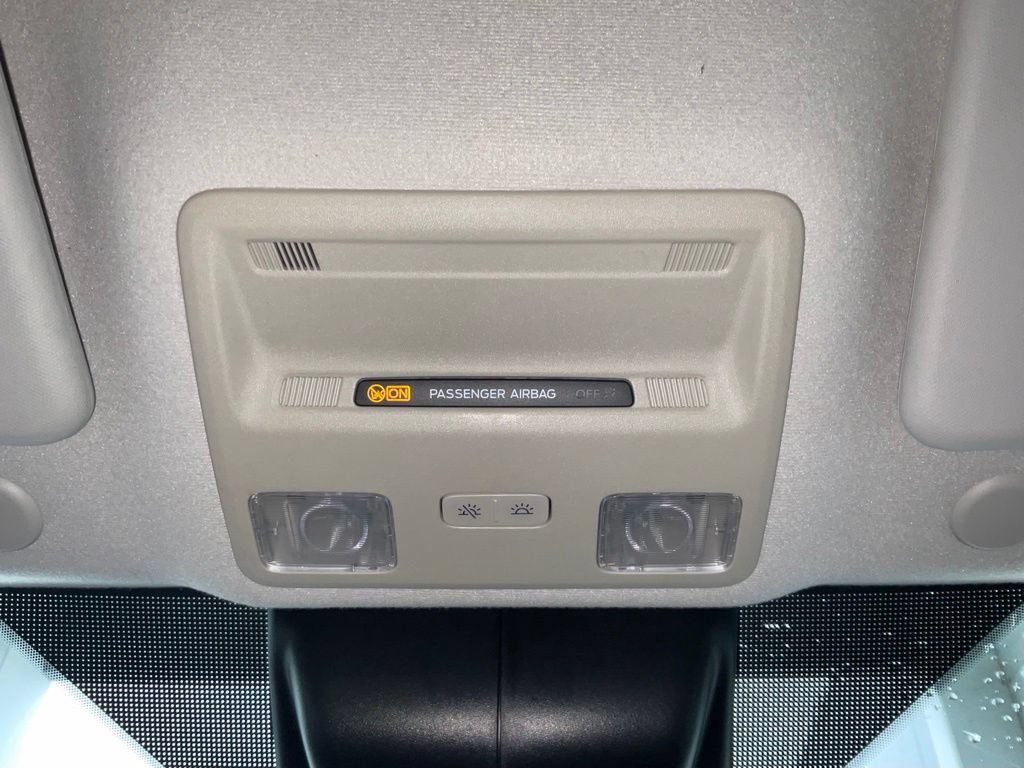Certified 2022 Ford Transit 350 DRW RWD image 19