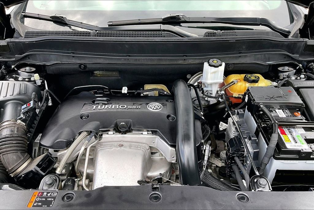 Used 2019 Buick Envision Premium w/ LPO, Cargo Package AWD/4WD image 31