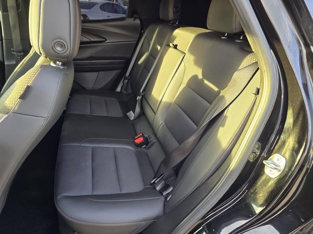 Used 2021 Chevrolet TrailBlazer RS w/ Convenience Package image 22