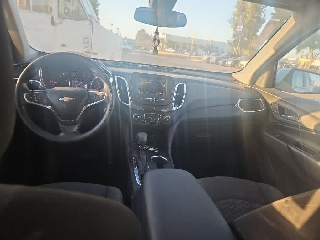 Used 2023 Chevrolet Equinox LT FWD image 10