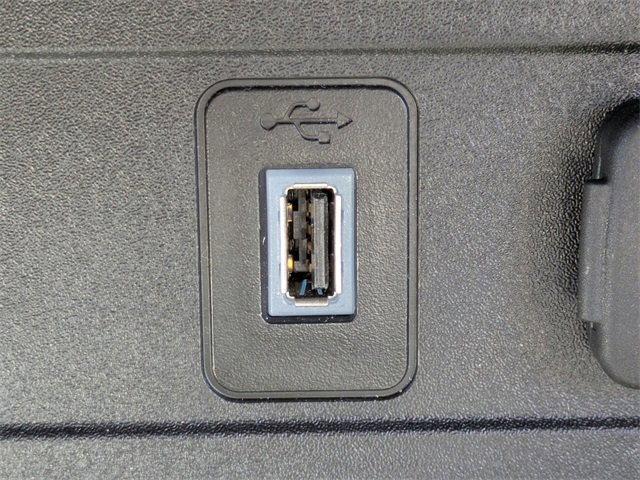 Certified 2017 Ford Escape Titanium w/ Equipment Group 301A image 23