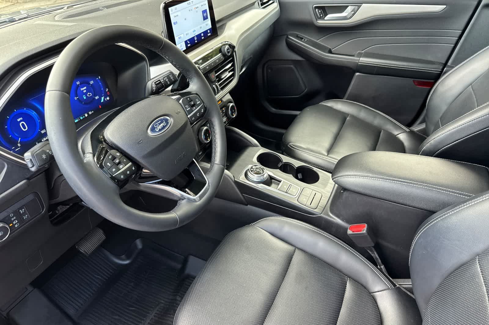 Certified 2022 Ford Escape SEL w/ Technology Package FWD image 11