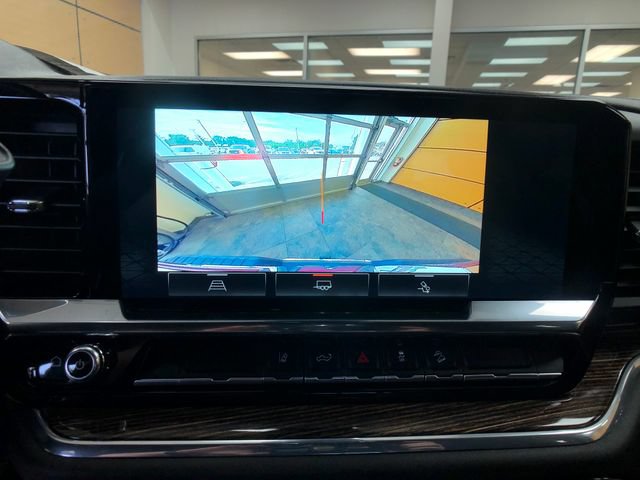 Used 2024 GMC Sierra 2500 SLE w/ SLE Value Package; AWD/4WD image 16