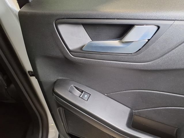 Certified 2025 Ford Escape ST-Line FWD image 28