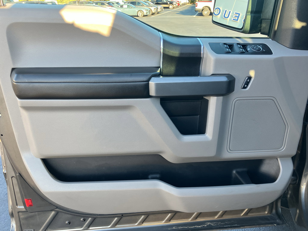 Certified 2018 Ford F150 XLT w/ Trailer Tow Package image 18