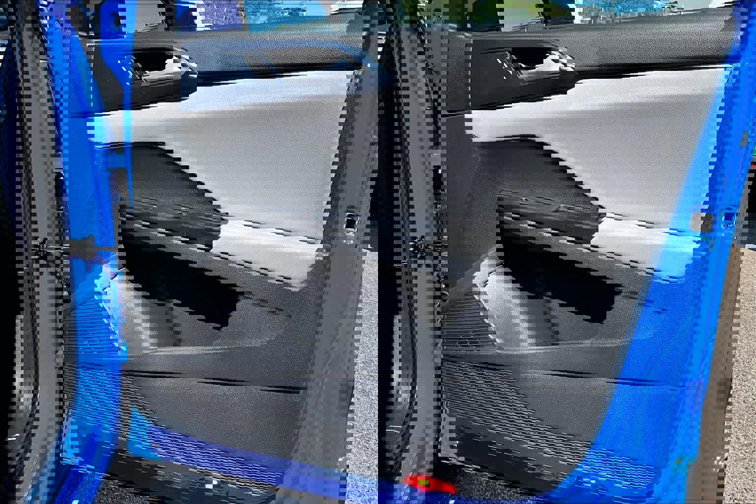 Used 2023 Volkswagen Taos SE image 24