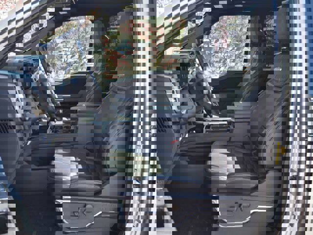 Certified 2023 Ford F350 Platinum image 3