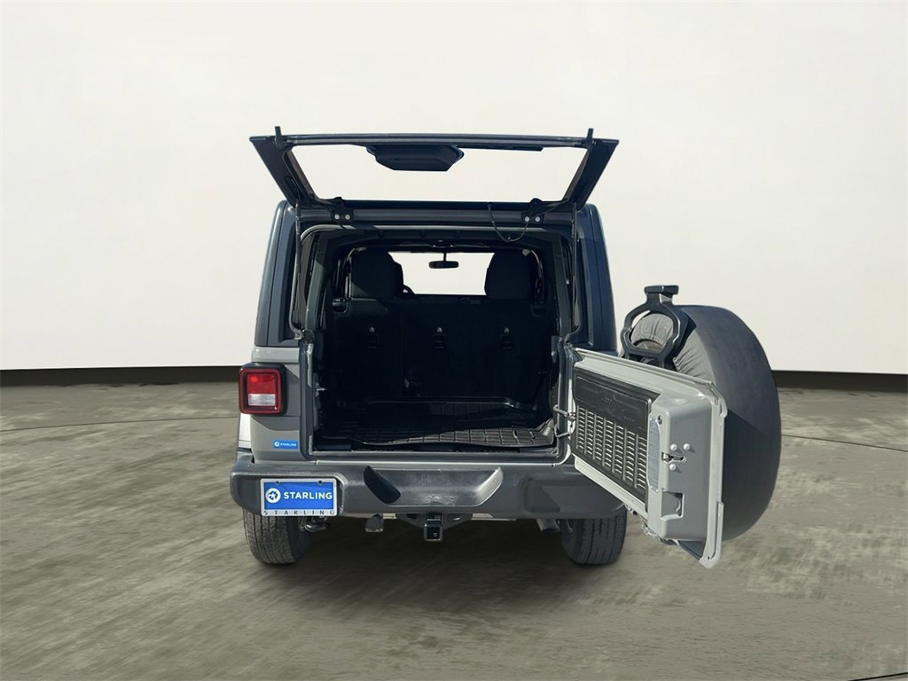 Used 2019 Jeep Wrangler Unlimited Sport image 36