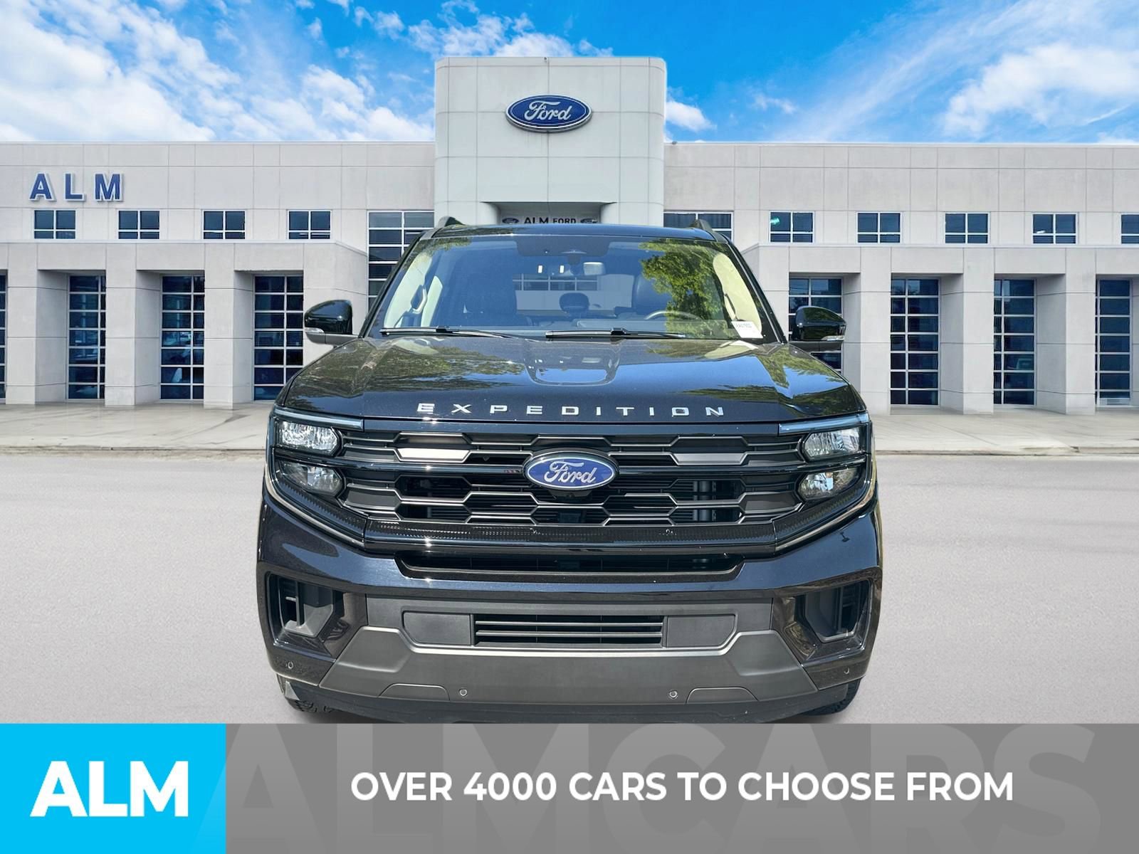 Certified 2025 Ford Expedition Active AWD/4WD image 2