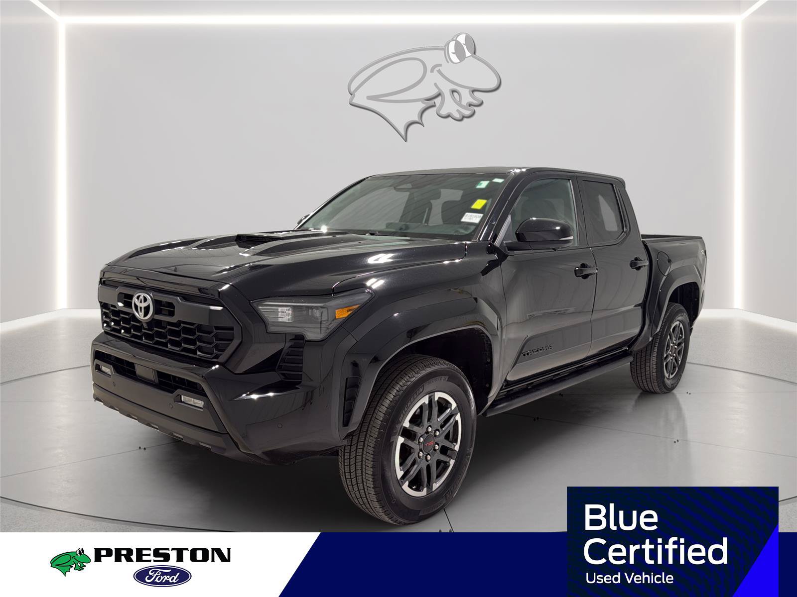 Used 2025 Toyota Tacoma TRD Sport w/ TRD Sport Premium Package