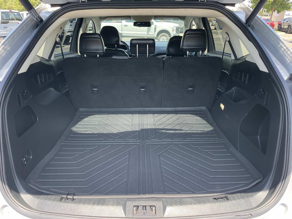 Certified 2019 Ford Edge SEL w/ Equipment Group 201A FWD image 32