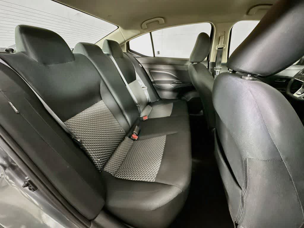 Used 2022 Nissan Versa S w/ Electronics Package FWD image 30