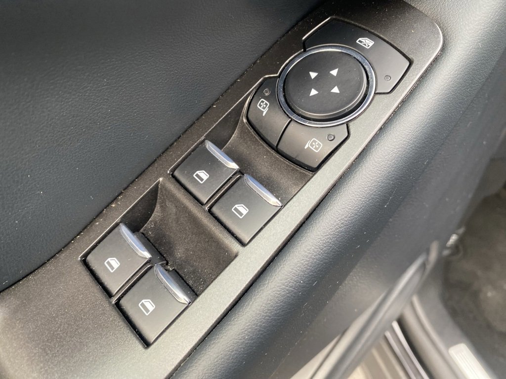 Certified 2025 Ford Explorer ST-Line image 13