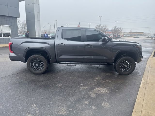 Used 2024 Toyota Tundra Limited image 3