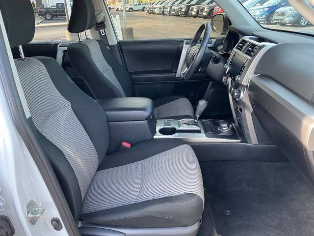 Used 2024 Toyota 4Runner SR5 AWD/4WD image 23
