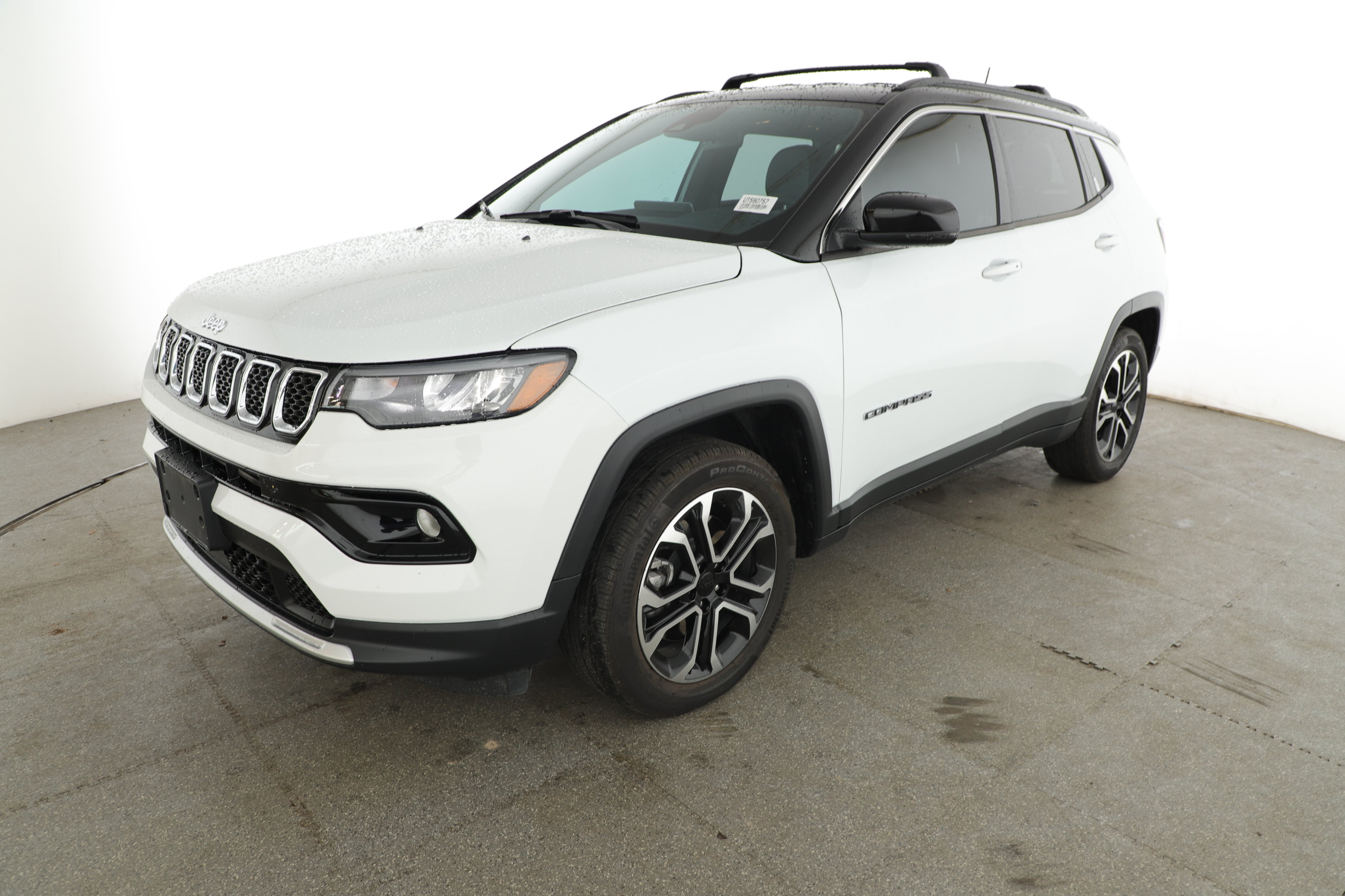 Used 2024 Jeep Compass Limited AWD/4WD image 7