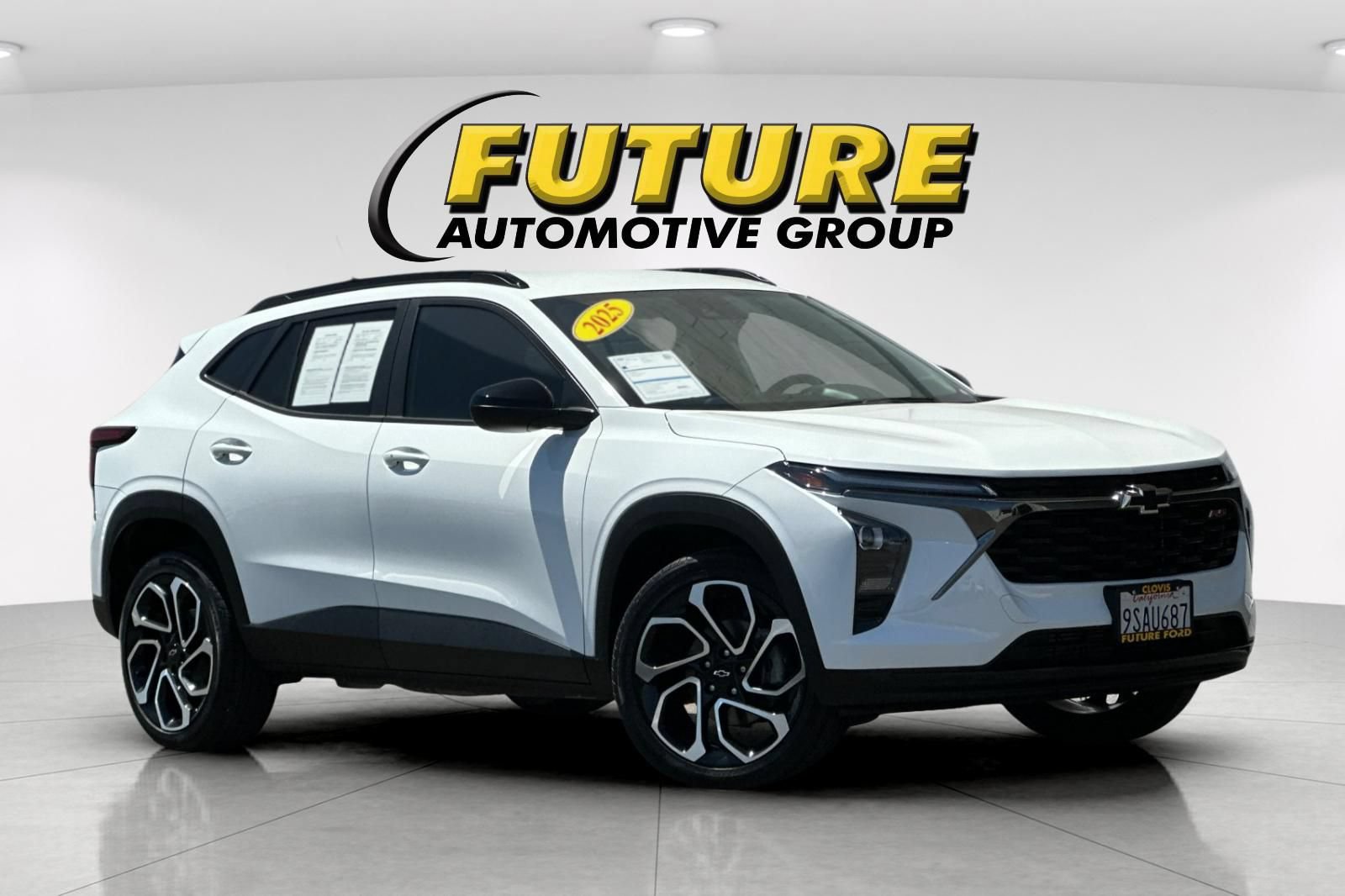 Used 2025 Chevrolet Trax RS w/ Driver Confidence Package