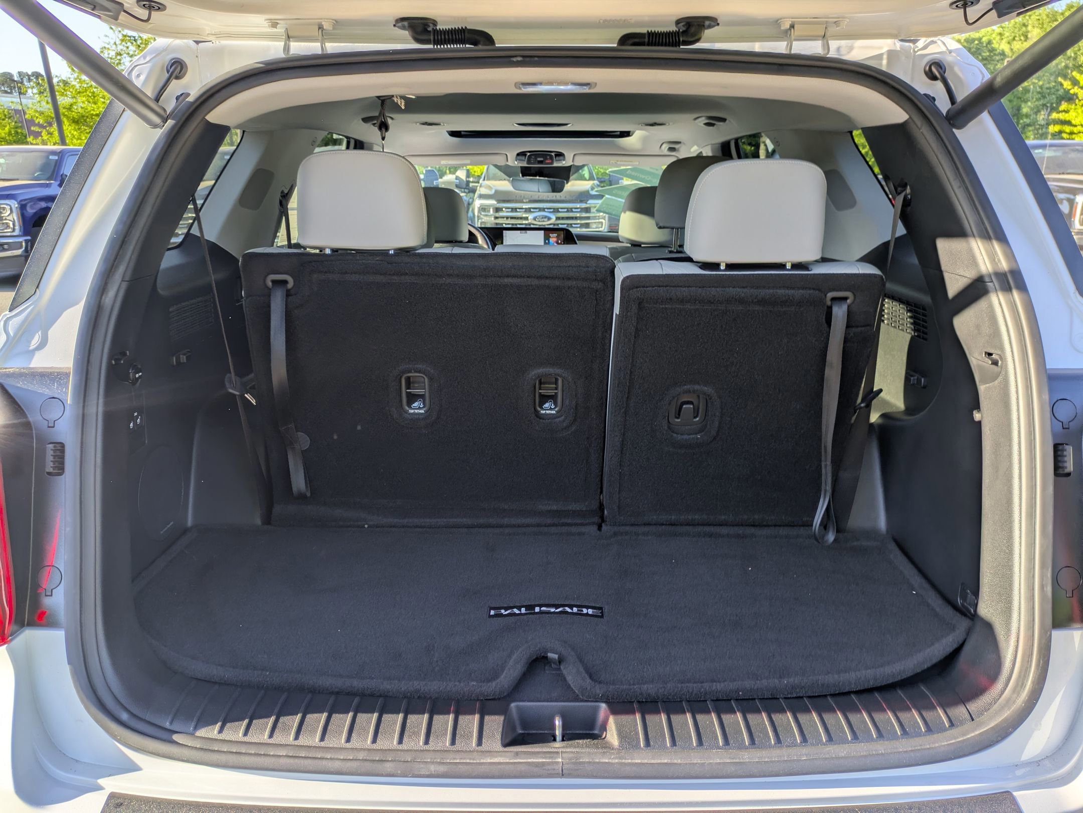 Used 2024 Hyundai Palisade SEL w/ Premium Package FWD image 33