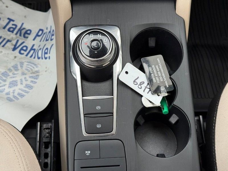 Certified 2022 Ford Escape SE w/ Cold Weather Package image 12