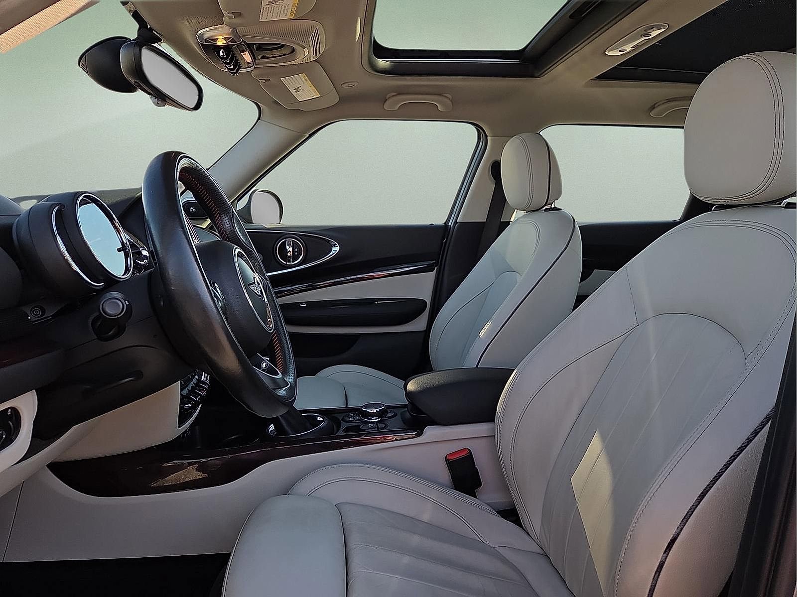 Used 2018 MINI Cooper Clubman S image 14