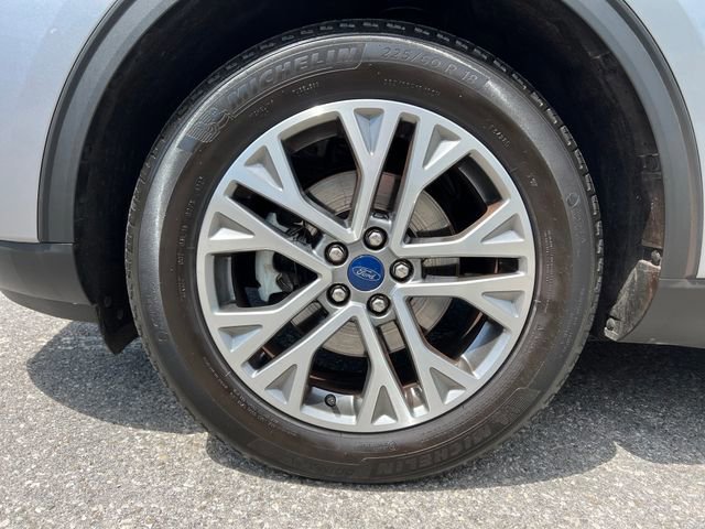 Certified 2022 Ford Escape SEL AWD/4WD image 16