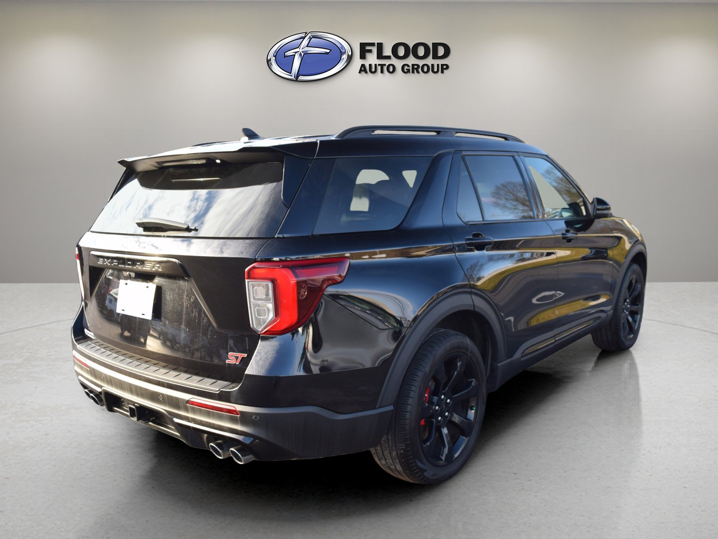 Certified 2023 Ford Explorer ST w/ Equipment Group 401A image 4