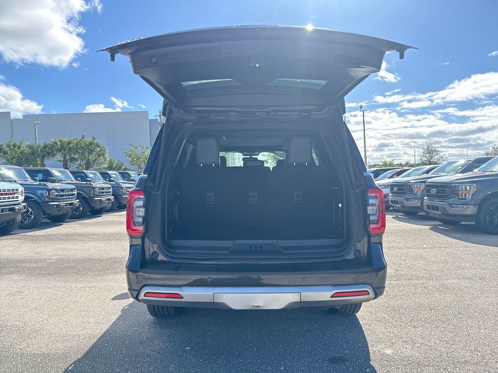 Certified 2024 Ford Expedition Platinum image 33