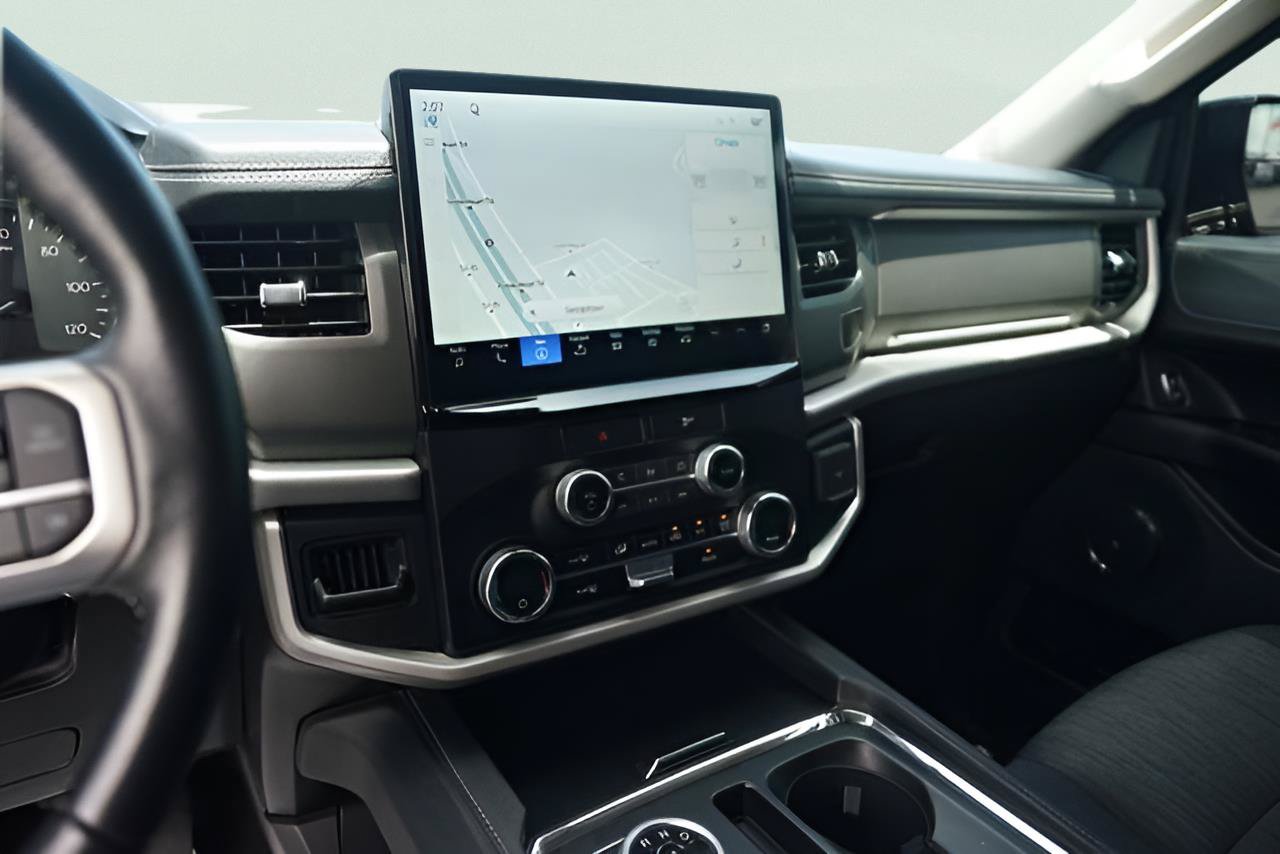 Certified 2023 Ford Expedition XLT RWD image 28