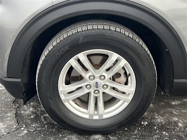 Certified 2022 Ford Explorer XLT w/ Equipment Group 202A image 10