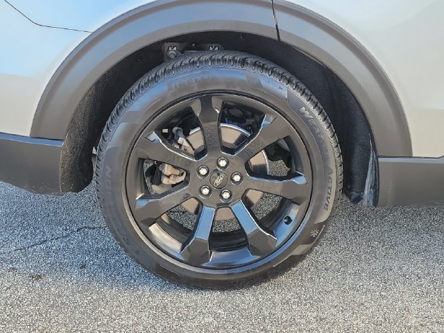 Certified 2022 Ford Explorer ST-Line w/ Class IV Trailer Tow Package RWD image 7