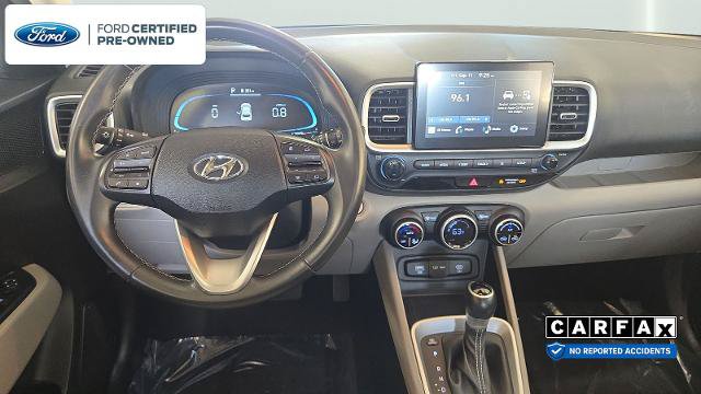 Used 2025 Hyundai Venue SEL FWD image 23