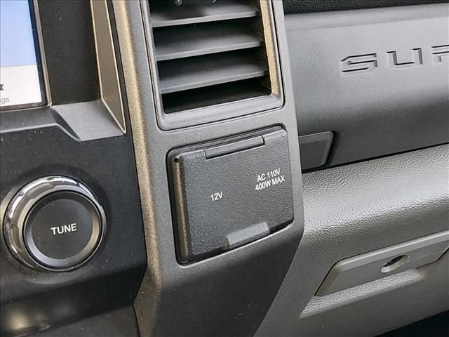 Certified 2019 Ford F250 XL w/ Power Equipment Group RWD image 21