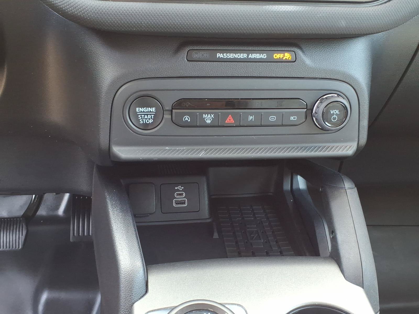 Certified 2025 Ford Bronco Sport Badlands AWD/4WD image 19