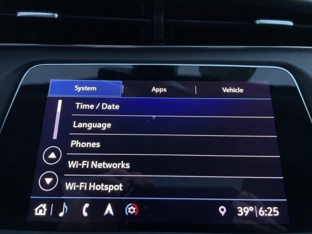 Used 2019 Cadillac XT4 Luxury w/ Cold Weather Package image 41