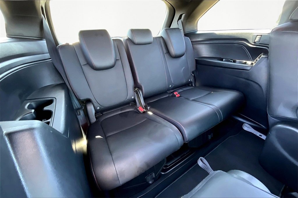 Used 2024 Honda Odyssey Sport image 28
