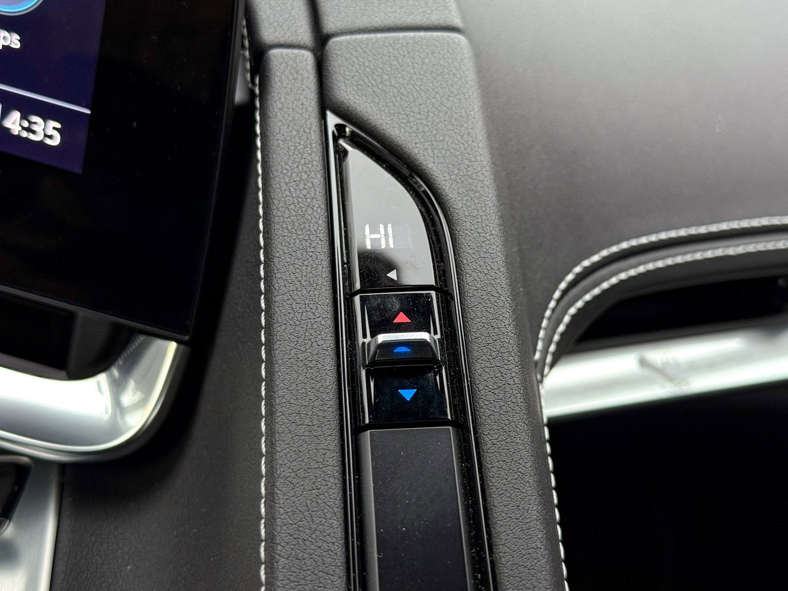 Used 2023 Chevrolet Corvette Stingray Coupe w/ 1LT image 26