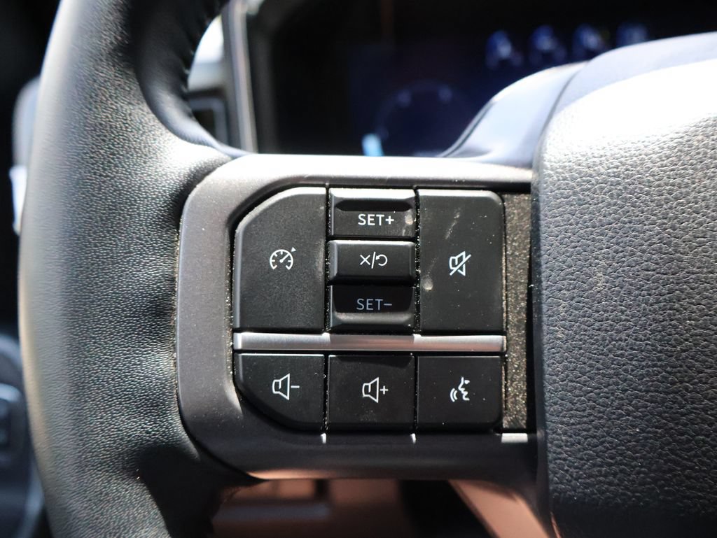 Certified 2024 Ford F250 Lariat w/ FX4 Off-Road Package AWD/4WD image 27