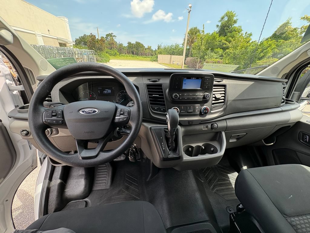 Certified 2025 Ford Transit 250 Low Roof w/ Exterior Upgrade Package RWD image 8